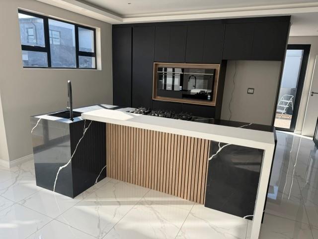New 4 Bedroom Home for Sale in Fountain Brook Estate.