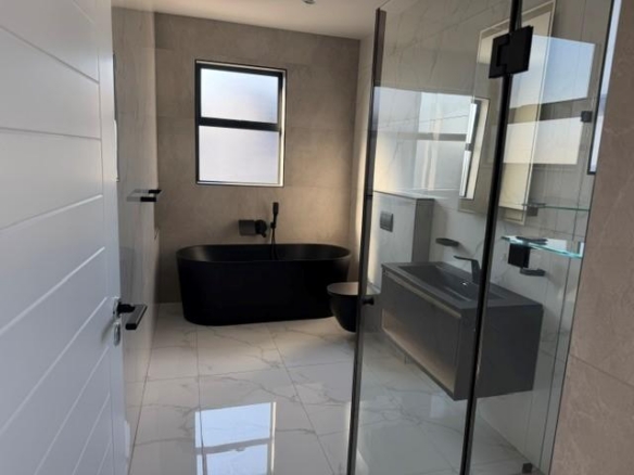 New 4 Bedroom Home for Sale in Fountain Brook Estate.