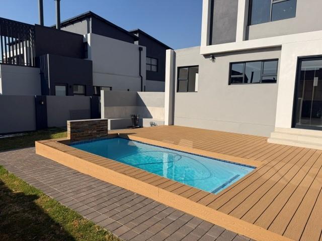New 4 Bedroom Home for Sale in Fountain Brook Estate.