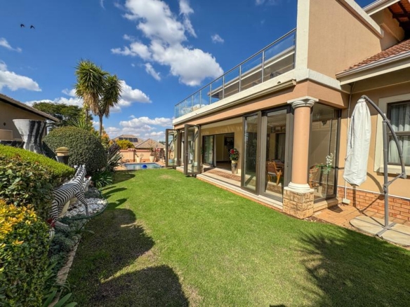 Exceptional Family Home on a Corner Stand in Midlands Estate