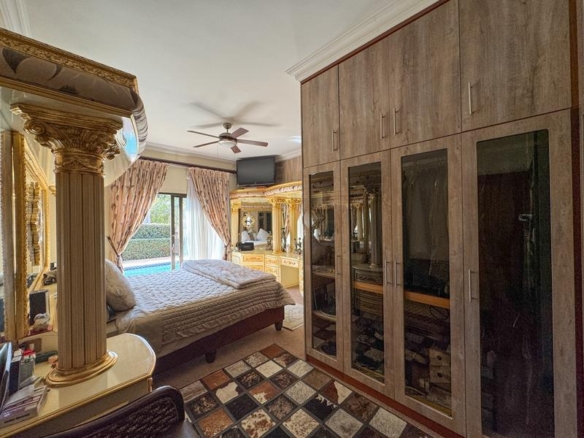 Exceptional Family Home on a Corner Stand in Midlands Estate