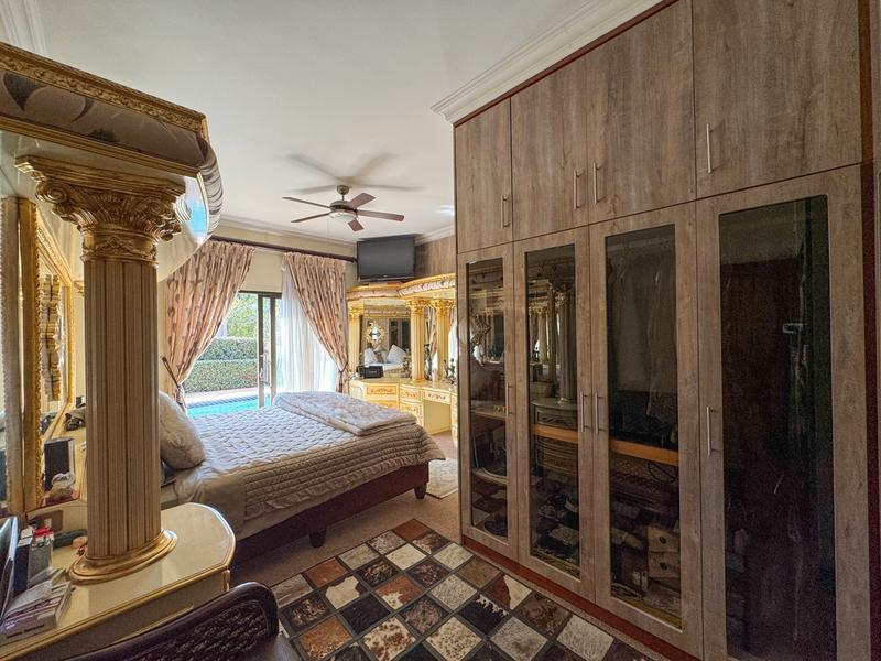 Exceptional Family Home on a Corner Stand in Midlands Estate