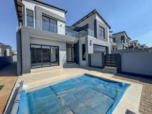 4 Bedroom Home for sale in Fountain Brook Estate.