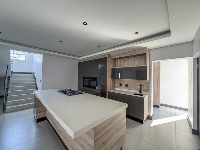 4 Bedroom for sale in Fountain Brook Estate.