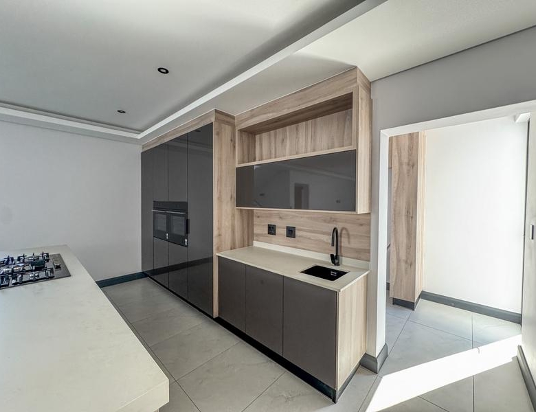 4 Bedroom for sale in Fountain Brook Estate.