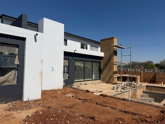 Modern 4 Bedroom Home being Built in Midstream Heights Estate.