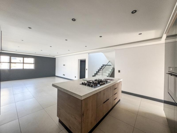 4 Bedrooms Home for sale in Fountain Brook Estate.