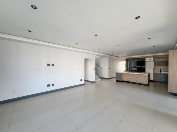 4 Bedrooms Home for sale in Fountain Brook Estate.