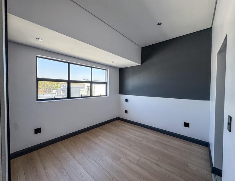 4 Bedrooms Home for sale in Fountain Brook Estate.