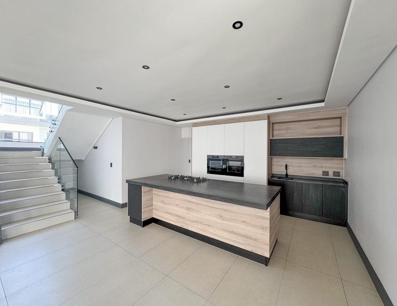 4 Bedrooms Home for Sale in Fountain Brook Estate.