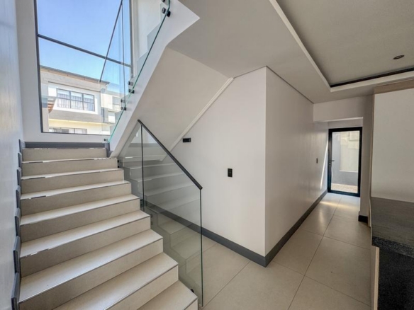 4 Bedrooms Home for Sale in Fountain Brook Estate.