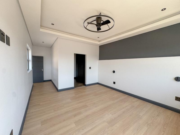 4 Bedrooms Home for Sale in Fountain Brook Estate.