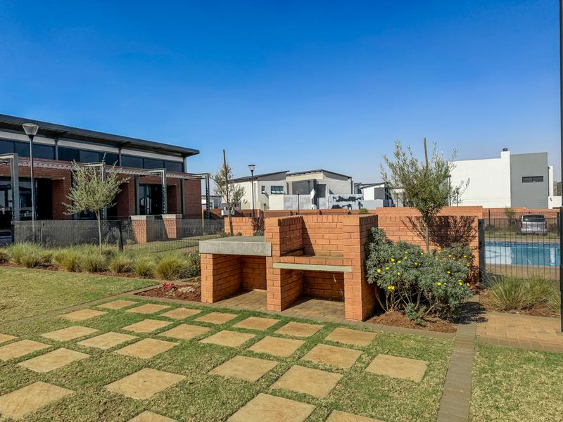 4 Bedrooms Home for Sale in Fountain Brook Estate.