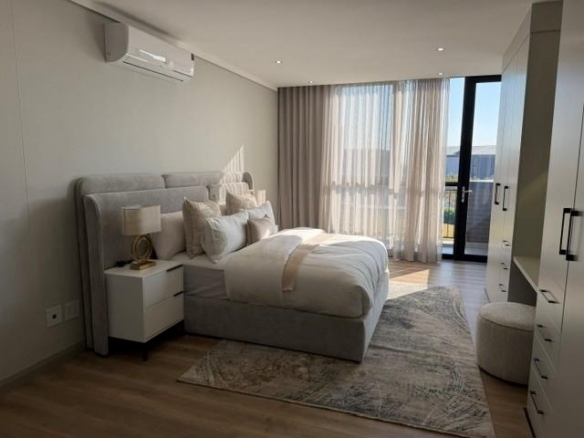 3 Bedroom Apartment Fully Furnished in Ascend to Midstream.