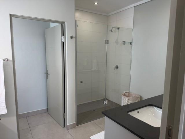 3 Bedroom Apartment Fully Furnished in Ascend to Midstream.
