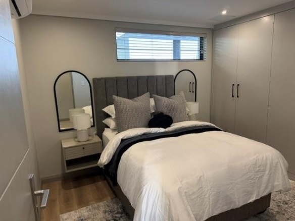 3 Bedroom Apartment Fully Furnished in Ascend to Midstream.
