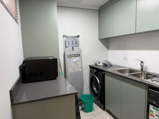 3 Bedrooms Furnished Apartment in Ascend to Midstream.
