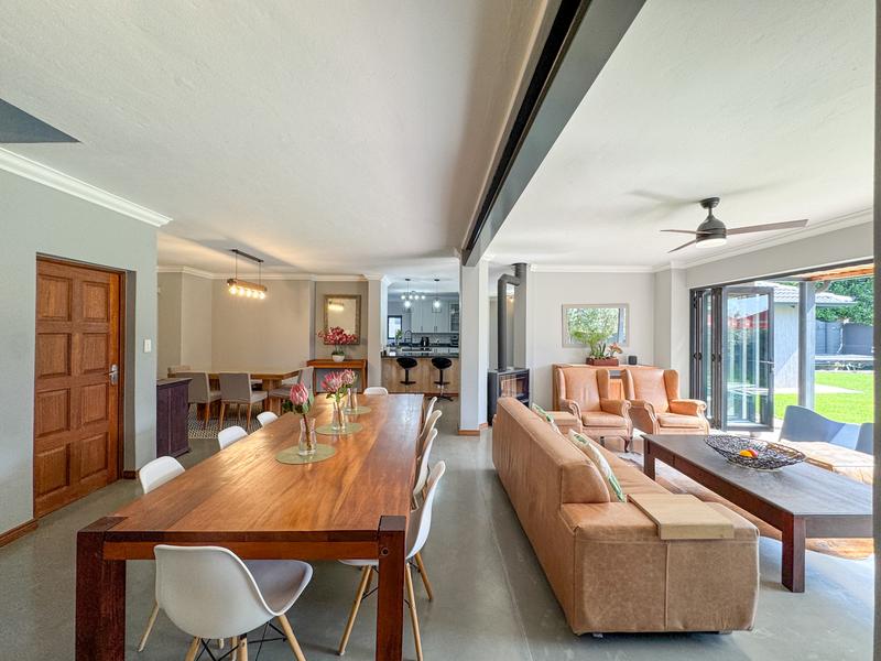 STUNNING HOME IN THE HEART OF MIDLANDS ESTATE — DON’T MISS THIS ONE!