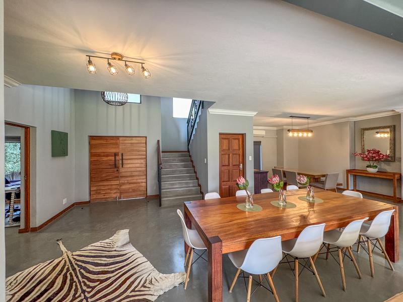STUNNING HOME IN THE HEART OF MIDLANDS ESTATE — DON’T MISS THIS ONE!