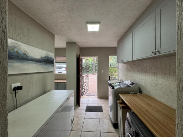 Elevated Luxury Living on the Hill in Zwartkop x4