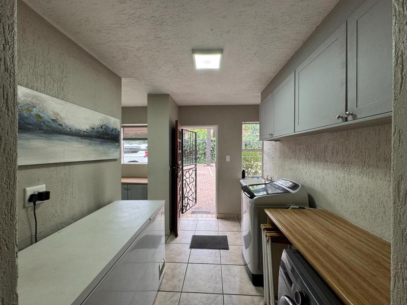 Elevated Luxury Living on the Hill in Zwartkop x4