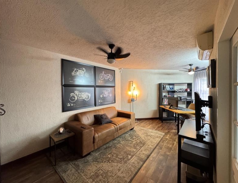 Elevated Luxury Living on the Hill in Zwartkop x4