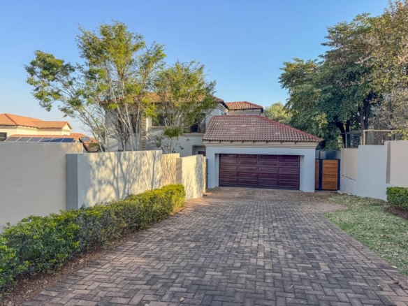Stunning 4 Bedroom House for sale in Irene View Estate