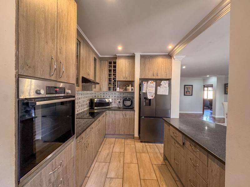 Stunning 4 Bedroom House for sale in Irene View Estate