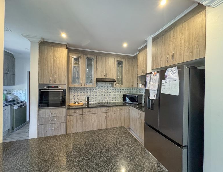 Stunning 4 Bedroom House for sale in Irene View Estate