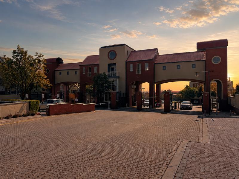 4 Bedroom Building Package for sale in Heritage Hill Estate.