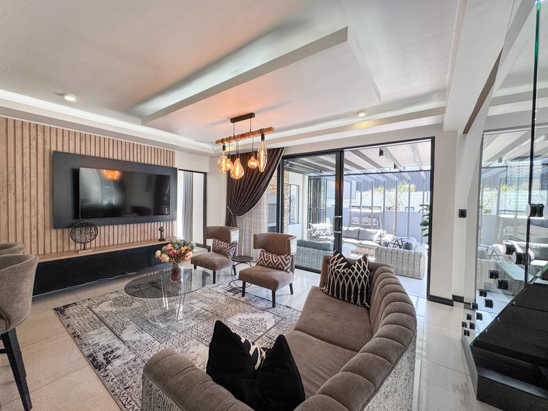 Impressive 5-Bedroom Luxury Home in Midstream Ridge Estate