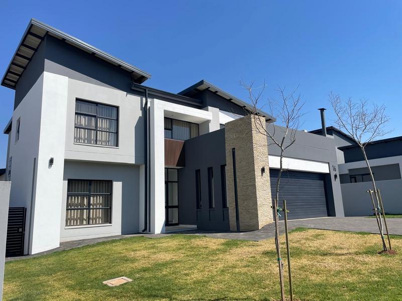 4 Bedroom House for Sale in Fountainbrook Estate