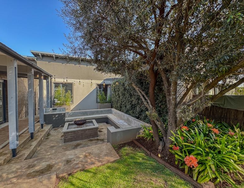 Stylish Home Just for you!!