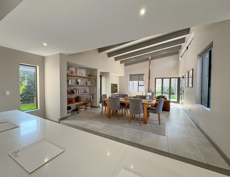Stylish Home Just for you!!