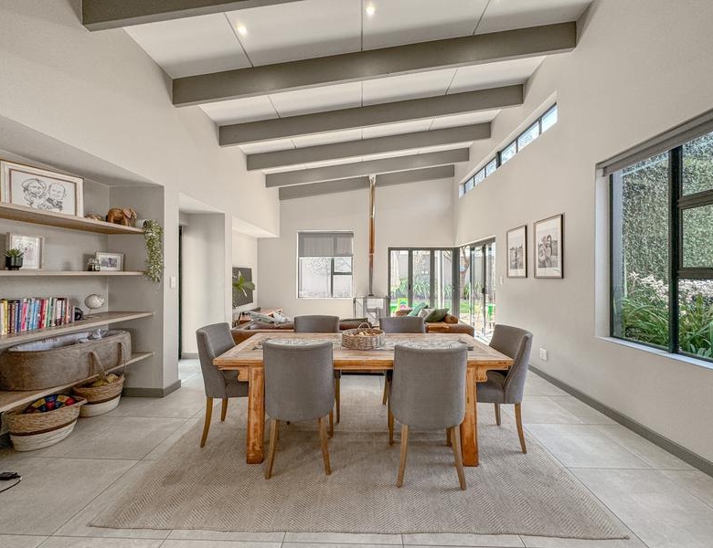 Stylish Home Just for you!!