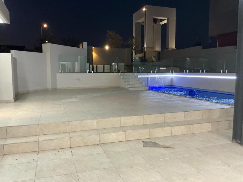 Modern 6 Bedroom Home for sale in Midstream Ridge Estate.