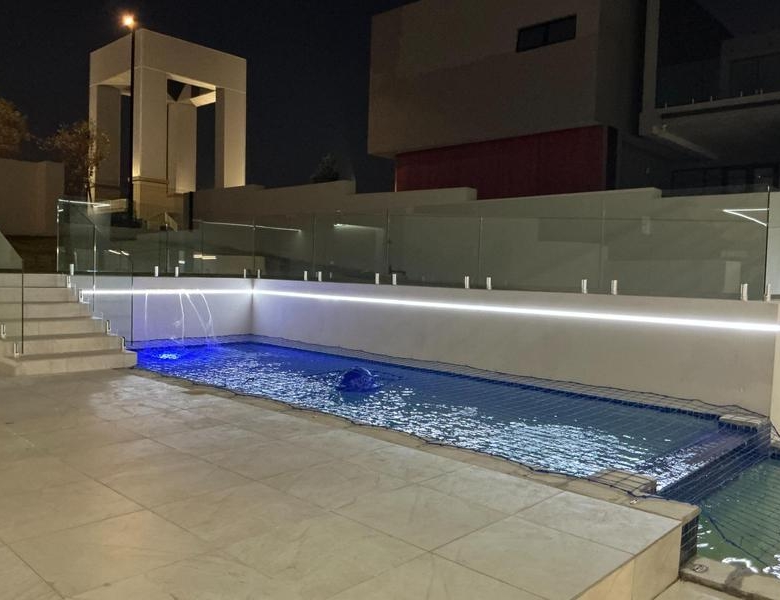 Modern 6 Bedroom Home for sale in Midstream Ridge Estate.