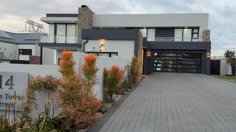 Modern 4 Bedroom Home for sale in Midstream Heights Estate.