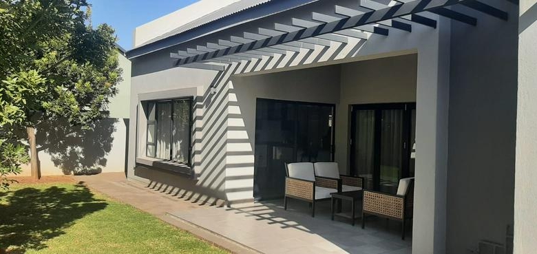 3 Bedroom House to Rent in Meadows, Midstream