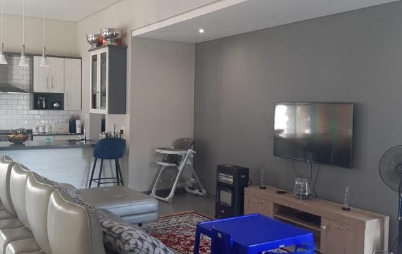 3 Bedroom House to Rent in Meadows, Midstream