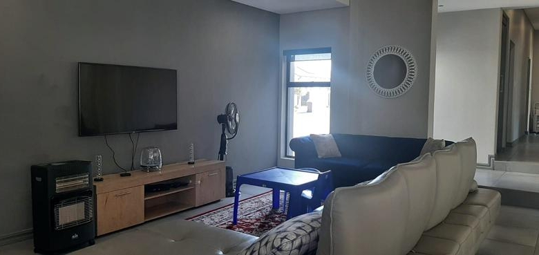 3 Bedroom House to Rent in Meadows, Midstream