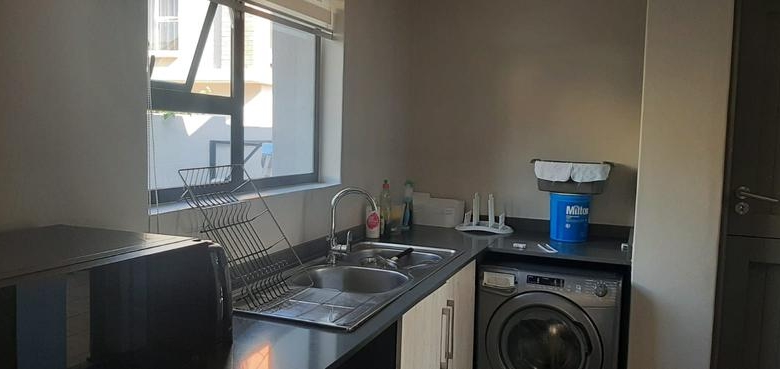 3 Bedroom House to Rent in Meadows, Midstream
