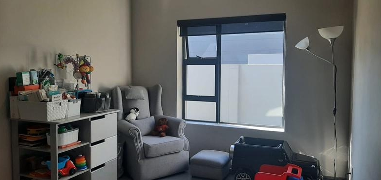3 Bedroom House to Rent in Meadows, Midstream