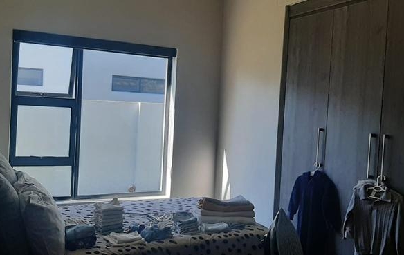3 Bedroom House to Rent in Meadows, Midstream
