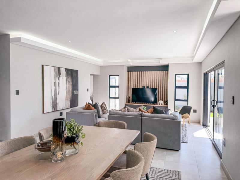 4 Bedroom House for Sale in Fountainbrook Estate.