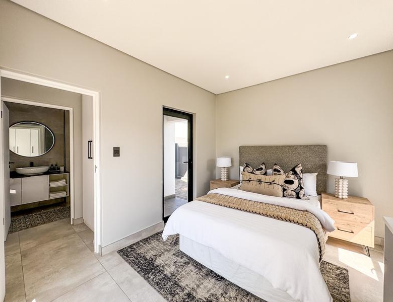 4 Bedroom House for Sale in Fountainbrook Estate.