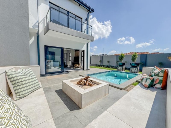 4 Bedroom House for Sale in Fountainbrook Estate.