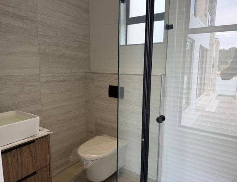 4 Bedroom Home for sale in Fountain Brook Estate.