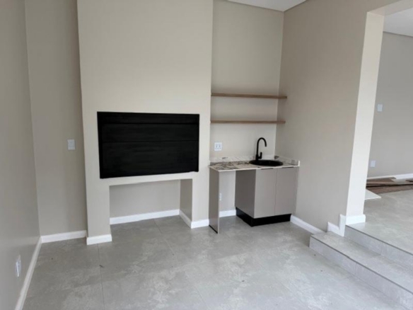 4 Bedroom Home for sale in Fountain Brook Estate.