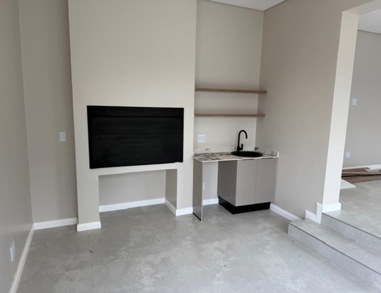 4 Bedroom Home for sale in Fountain Brook Estate.